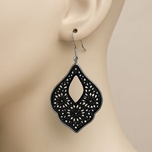 Silver tone Dark Blue Filigree Teardrop Earrings